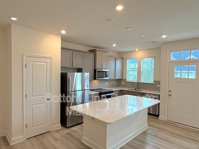 Photo - 1520 Cedar Tree Dr