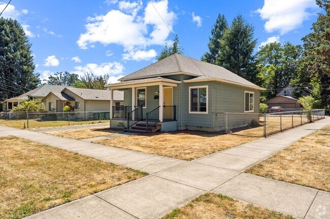 Building Photo - 2402 16th Ave Rental