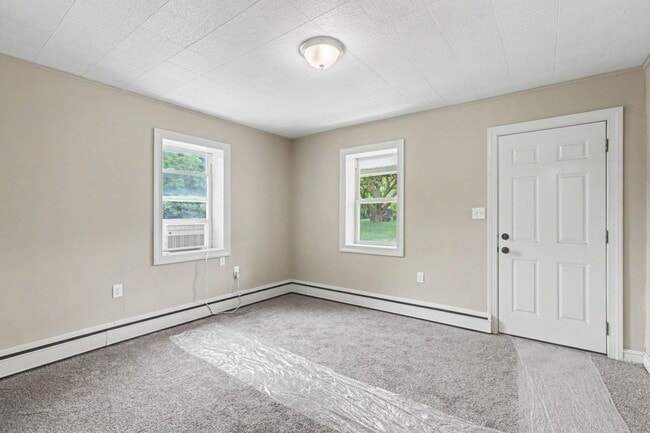 Photo - 80 2nd St