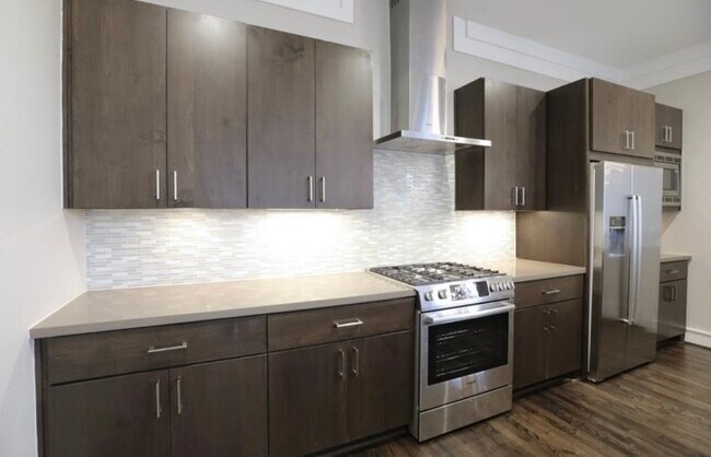 Photo - 5327 Lillian St