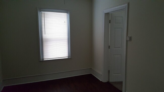 Photo - 506 N Sycamore St