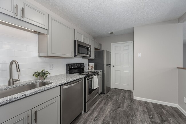 Photo - Skyridge Apartment Homes