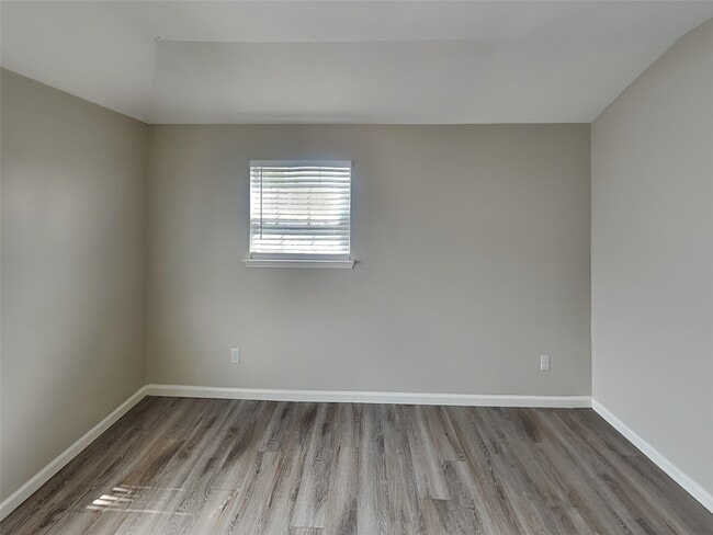 Building Photo - 12806 Boris Cove Trail Rental