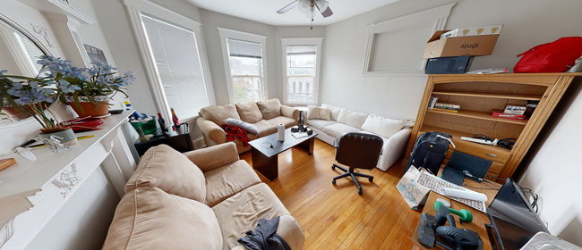 Photo - 11 Pleasant Pl Unidad 10-3 Rental