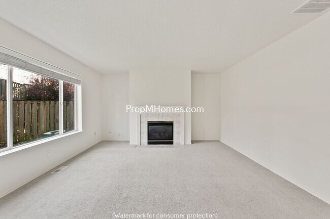Photo - Wonderful Three Bedroom Plus Office In Bea...