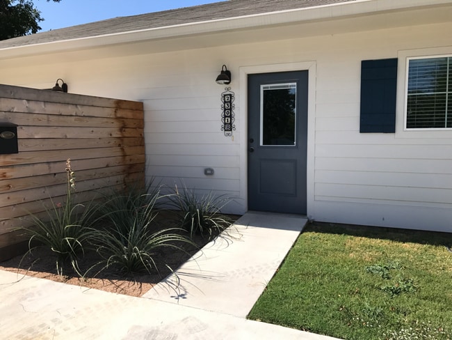 Photo - 2610 Burnett Ave