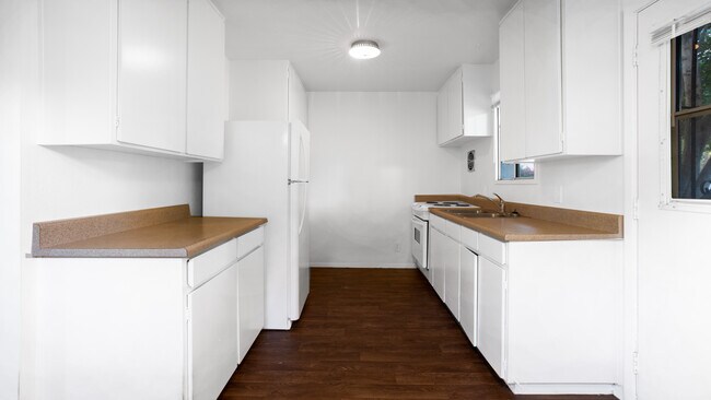 Photo - 914 W Glendale Ave Unit 4