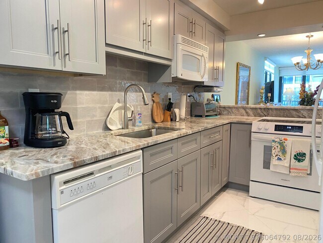 Photo - 2 Royal Palm Way Unit 101