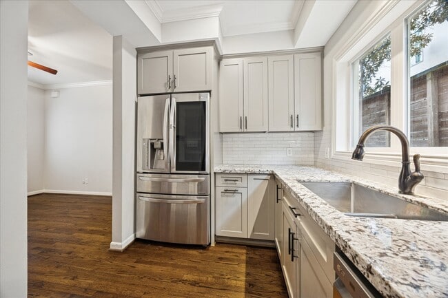 Photo - 2113 Potomac Dr Unidad D