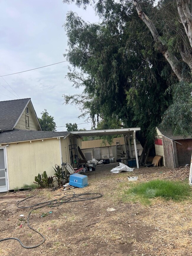 2712 Morgan Rd
