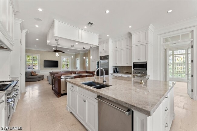 Photo - 2325 Lantern Ln