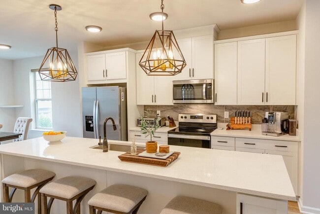 Photo - 1221 Creek Bank Dr Townhome