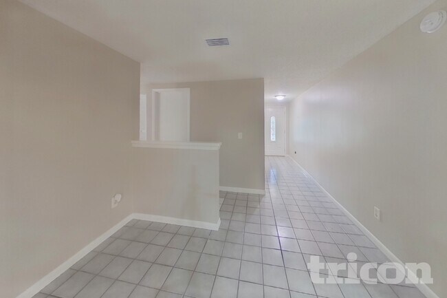 Photo - 2814 Cedaridge Dr