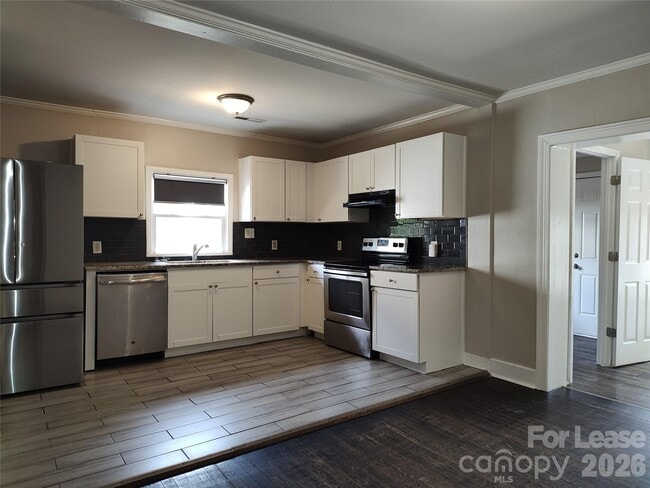Photo - 1405 Shamrock Dr