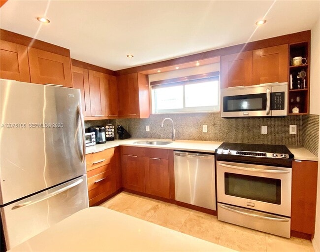 Photo - 1750 James Ave Unit 7D