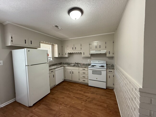 Photo - 1607 Glenn St SW Unit Apartment #2