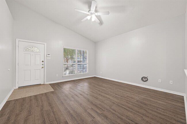 Photo - 10006 Sweet Nectar Ln