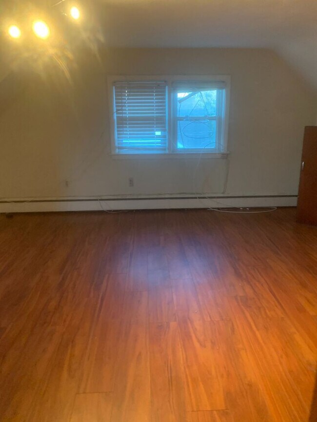 Photo - 268 Weber Ave Unit 2 - Second Floor