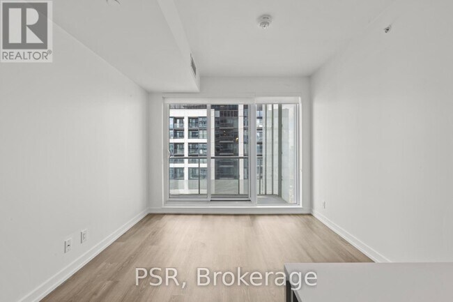 Photo - 25 Ordnance St Unité 1607