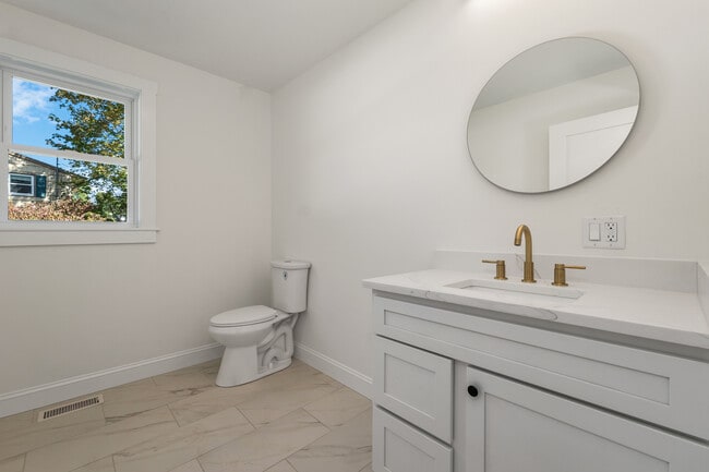 Photo - 60 Horne St