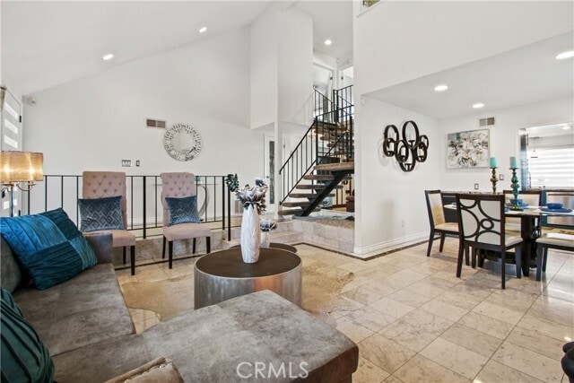 Photo - 1107 Woodbury Dr