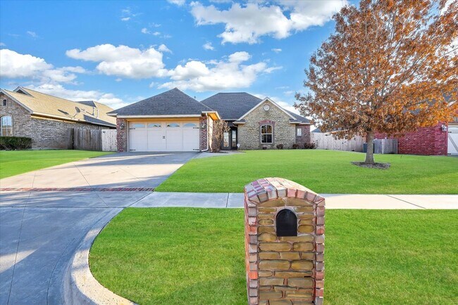 Photo - 3705 NE Willow Way House