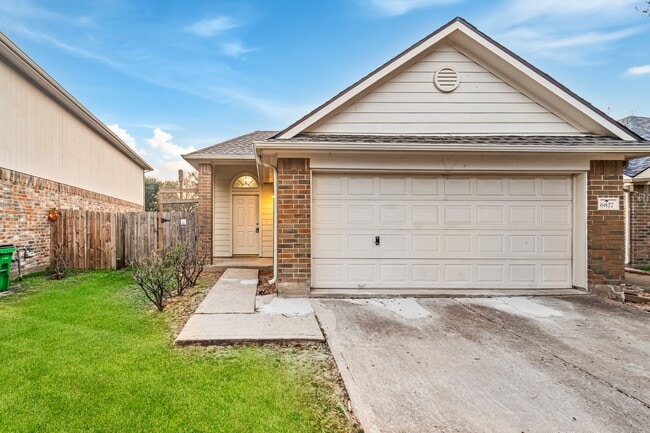 Photo - 6827 Highwind Bend Ln