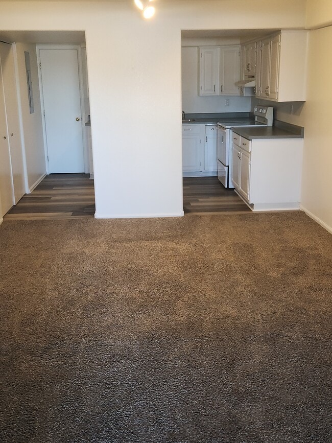 Building Photo - 184 Morgan Dr