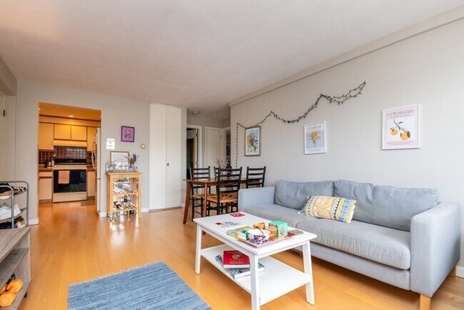 Photo - 269 Harvard St Condo Unit 31