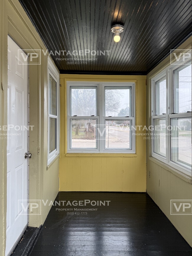 Photo - 700 S Baird St