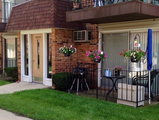 Photo - Briargate Apartments