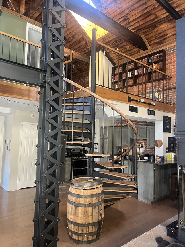 Photo - 51 W Blenkner St Unit 301