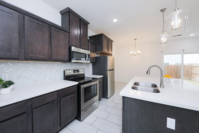Photo - 9921 Borna Dr Unit 9921