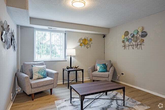 Leasing Office