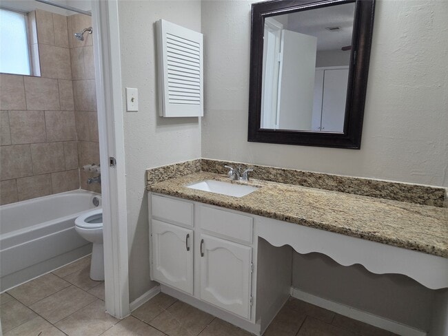 Photo - 14210 Galvani Dr