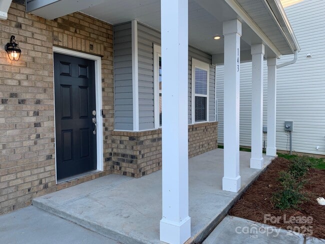 Photo - 143 Wrangell Dr