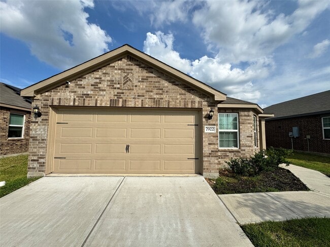 Photo - 7922 Vacek Meadows Loop