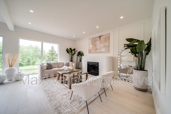 Photo - 6090 Crawford Dr SW