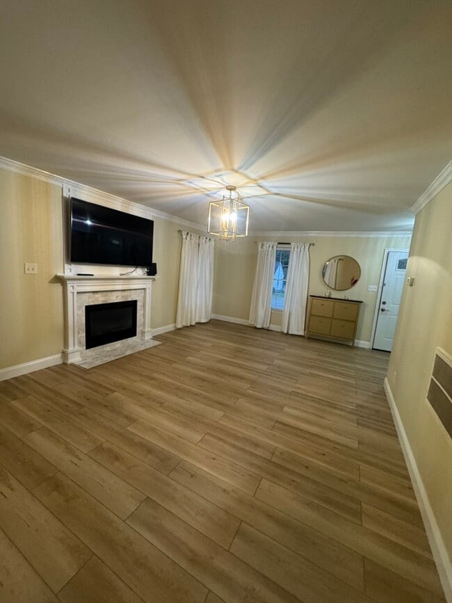 First Floor Living Room - 5605 Eagle Lake Dr