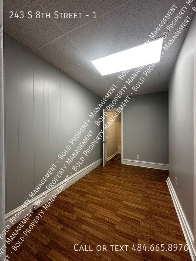 Photo - 243 S 8th St Unit 1