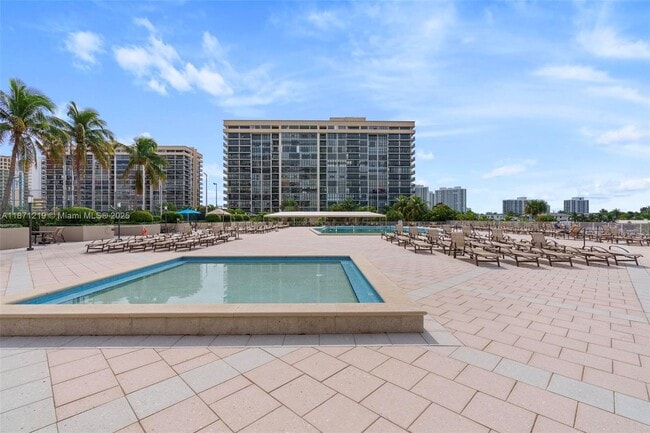Photo - 1965 S Ocean Dr Unit MS