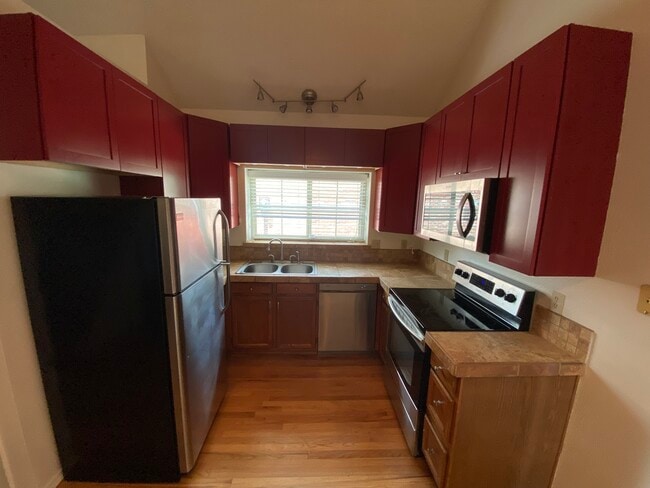 Photo - 1629 Maitland Ct