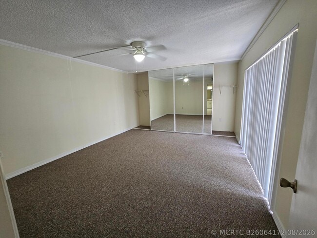 Photo - 3232 Meridian Way N