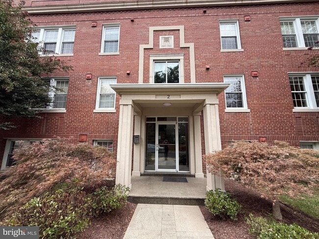 Building Photo - 401 Commonwealth Ave Unit 22B Rental