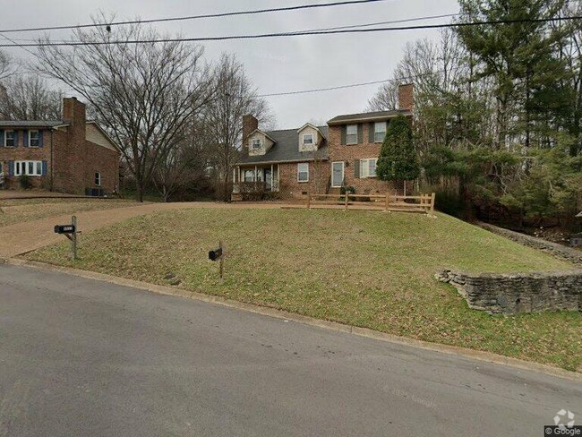Building Photo - 5511 Hill Ct Rental