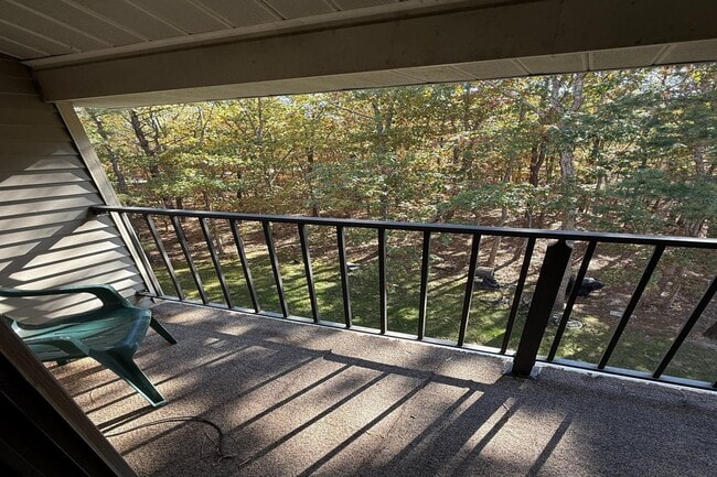 Building Photo - 166 Sussex Pl Unit 1506/166