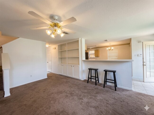 Photo - 13834 Trumpetvine St