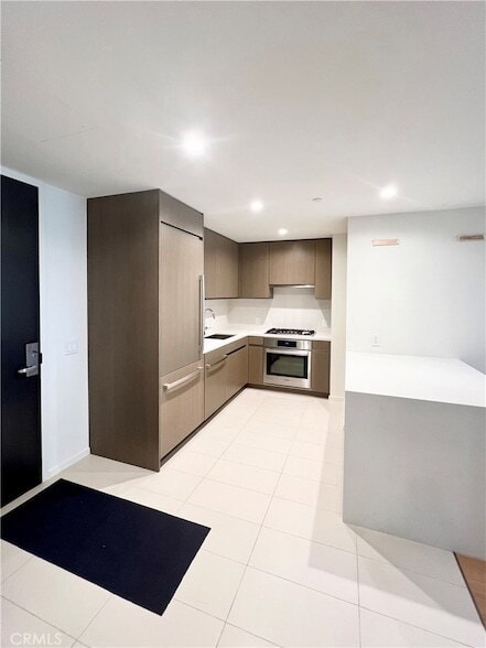 Building Photo - 889 Francisco St Unit 2901