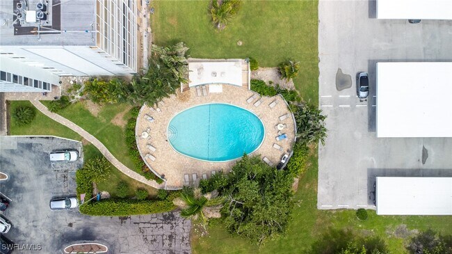 Photo - 5 Bluebill Ave Unidad 105