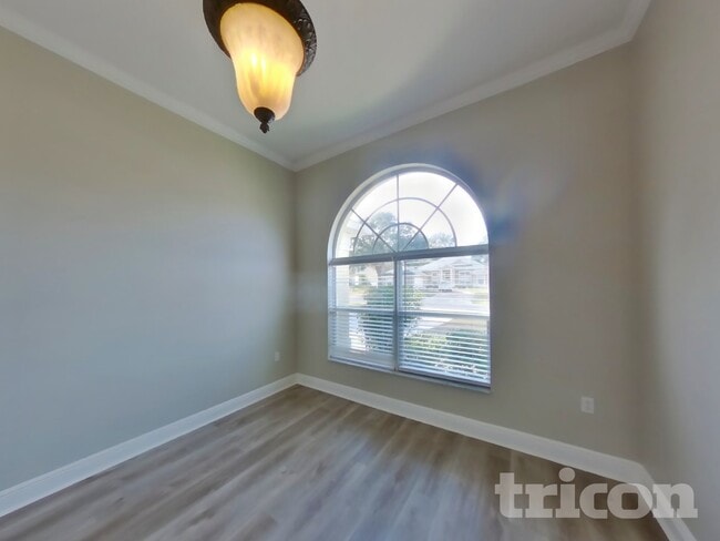 Photo - 5732 Greystone Dr